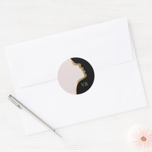 ピンクブラックと金ゴールド顔モノグラム名 ラウンドシール (封筒)