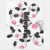 ピンクブラックサッカーボールクラスタガールズスポーツルーム フリースブランケット (正面)