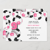 ピンクブラックサッカーボール子供の誕生日パーティー 招待状 (正面/裏面)