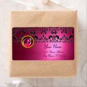 ピンクブラックダマスクモノグラム、赤ルビー ラベル (インサイチュ)