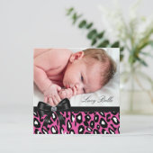 ピンクブラックヒョウ赤ちゃんガールフォト誕生 案内状 (スタンド正面)