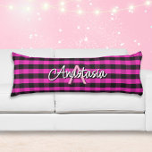 ピンクブラック素朴バッファローチェックモノグラムのプレイド ボディピロー