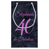 ピンクブラック40と素晴らしい誕生日パーティー スモールペーパーバッグ (裏面)