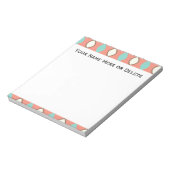 ピンクブルーとホワイトレトロ70のパターン ノートパッド (回転)