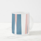 ピンクブルーとホワイト抽象芸術 フロストグラスマグカップ (正面右)