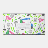 ピンクブルーグリーン名門私立校風のゴルフカートTeeフラグ デスクマット (キーボード&マウス)