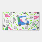 ピンクブルーグリーン名門私立校風のゴルフカートTeeフラグ デスクマット (正面)