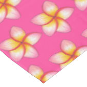 ピンクプルメリアハワイアンフラワールアウ（ハワイ式宴会）誕生日パーティー テーブルクロス (アングル)