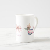 ピンクベスパクリスマスショッピング旅行 ボーンチャイナマグカップ (正面右)