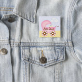 ピンクベビーカーのベビシャワーピン 缶バッジ (インサイチュ)