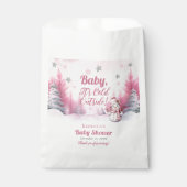 ピンクベビー雪の外が寒い女の子ベビーシャワー フェイバーバッグ (正面)