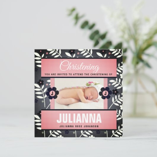 ピンクベビー《キリスト教》洗礼式や命名式レトロフローラベビー写真 招待状 (スタンド正面)