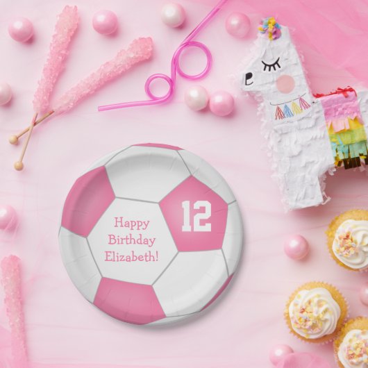 ピンクホワイトサッカーをテーマにした誕生日パーティー ペーパープレート (パーティー)