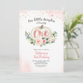 ピンクホワイトパンプキンファースト誕生日招待状 招待状 (スタンド正面)