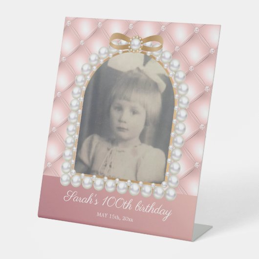 ピンクホワイトパール100誕生日ヴィンテージ写真 台座サイン (正面)
