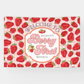 ピンクホワイトレッドストロベリーウェルカム誕生日 横断幕 (横)