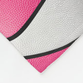 ピンクホワイト私はバスケットボールの女の子のスポーツルームが大好き フリースブランケット (角)