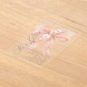 ピンクボウその女の子のフローラパステルベビーシャワー アクリル招待状 (レイダウン)