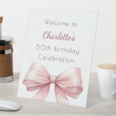 ピンクボウエレガントな誕生日パーティーへようこそ 台座サイン (インサイチュ)