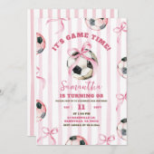 ピンクボウストライプガールサッカーゲームタイム誕生日 招待状 (正面/裏面)