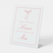 ピンクボウズ何人のキスブライダルシャワーゲーム 台座サイン (正面)