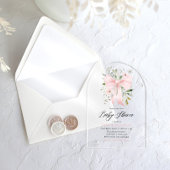 ピンクボウベビーイン開花フローラガールベビーシャワー アクリル招待状