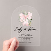 ピンクボウベビーイン開花フローラガールベビーシャワー アクリル招待状 (インサイチュ (ポータブル))