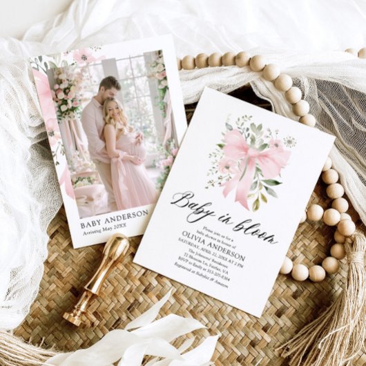ピンクボウベビーイン開花フローラガールベビーシャワー 招待状