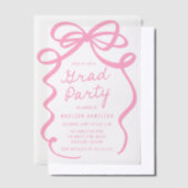 ピンクボウモダンフォト卒業パーティー ベラム紙招待状 (オフセット)