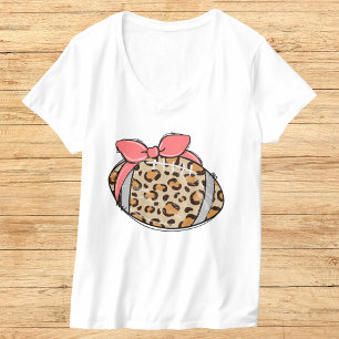 ピンクボウ付きヒョウ柄サッカーイラストレーション Tシャツ