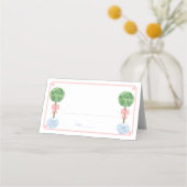 ピンクボウ名門私立校風のトピアリーガールベビーシャワーブランチ プレイスカード (正面)