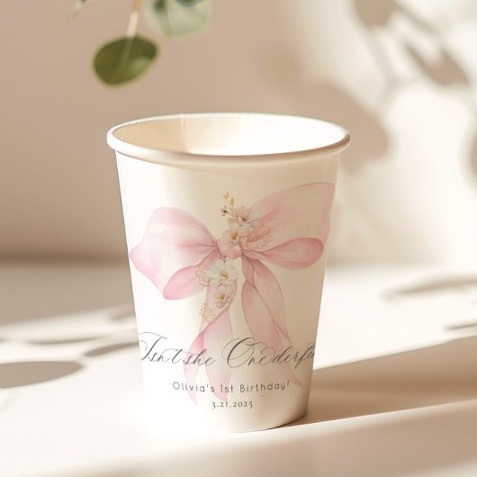 ピンクボウ彼女の素晴らしい女の子1st誕生日ではない 紙コップ