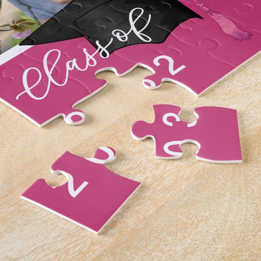 ピンクボウ繰り返し写真コラージュおめでとう卒業生 ジグソーパズル (側面)