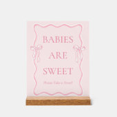ピンクボウ赤ちゃんシャワーベビーは甘い好意 アクリルサイン (正面)