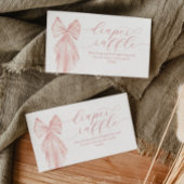 ピンクボウ赤ちゃんシャワーミニマリストおむつラッフル エンクロージャーカード