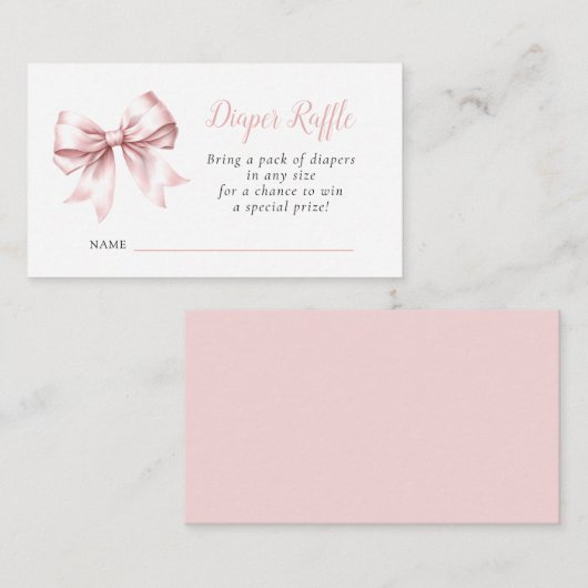 ピンクボウ赤面ガールベビーシャワーおむつラッフル エンクロージャーカード (正面/裏面)