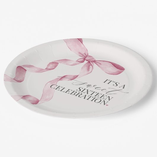 ピンクボウSweet sixteenバースデーパーティーシャワーデコール ペーパープレート (アングル)