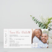 ピンクボーディングパスの宛先の写真日付を保存 (スタンド正面)