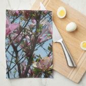 ピンクマグノリアフラワー開花 キッチンタオル (四つ折り)