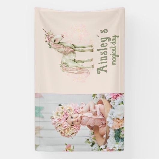 ピンクマジカルユニコーンパーソナライズされたフォト誕生日 横断幕 (縦)