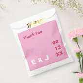 ピンクマゼンタモダン結婚式の引き出物バッグ フェイバーバッグ (封をした状態)