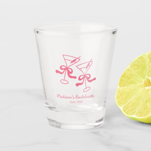 ピンクマルティニコケットバチェロレッテの特典 ショットグラス (正面)