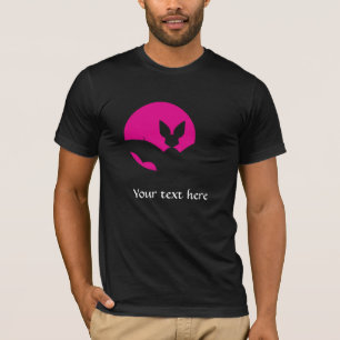 ピンクムーンのこうもりシルエット ゴシックアート Tシャツ