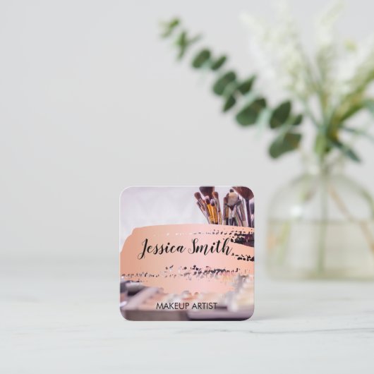 ピンクメタリックバラ金ゴールドブラシ |メイクアップアーティスト スクエア名刺 (スタンド正面)