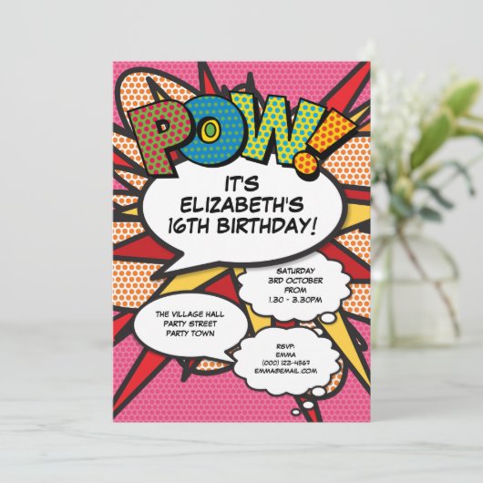 ピンクモダンおもしろい誕生日パーティー漫画ブック任意の年齢 招待状 (スタンド正面)