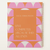 ピンクモダンがかったオレンジ色の幾何学的な愛は完全に贈り物 プランナー手帳 (裏面)