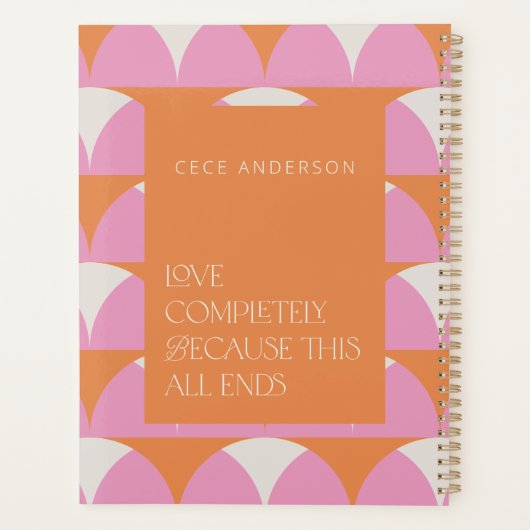ピンクモダンがかったオレンジ色の幾何学的な愛は完全に贈り物 プランナー手帳 (裏面)