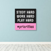 ピンクモダンとブラックのハッシュタグドームルーム キャンバスプリント (インサイチュ (ウッドフロア))