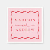 ピンクモダンと赤の波状のフレ結婚ーム スタンダードカクテルナプキン (正面)