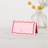 ピンクモダンと赤の波状のフレ結婚ーム プレイスカード (正面)